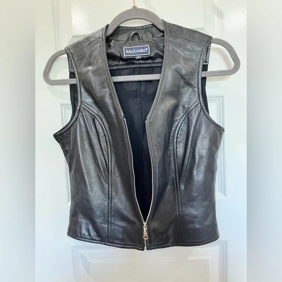 Saguaro Black Leather Vest. - Picture 3 of 7